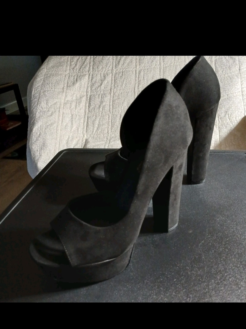 Shoe Dazzle Black Suede Platform Peep-Toe Heels Sz 6.5 - Picture 8 of 15